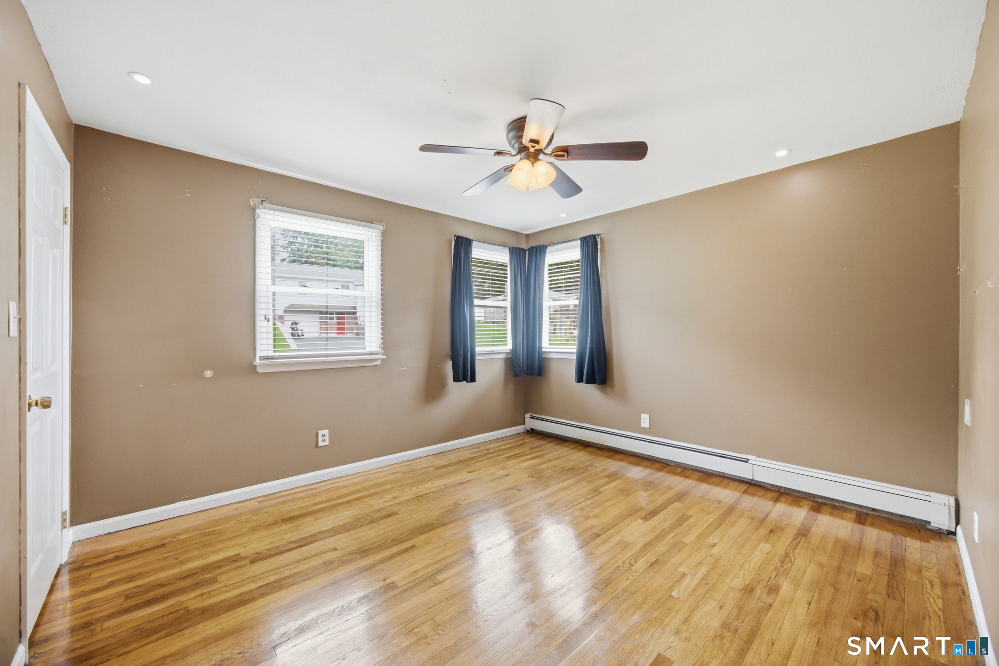 47 Victoria Drive Meriden CT 06450
