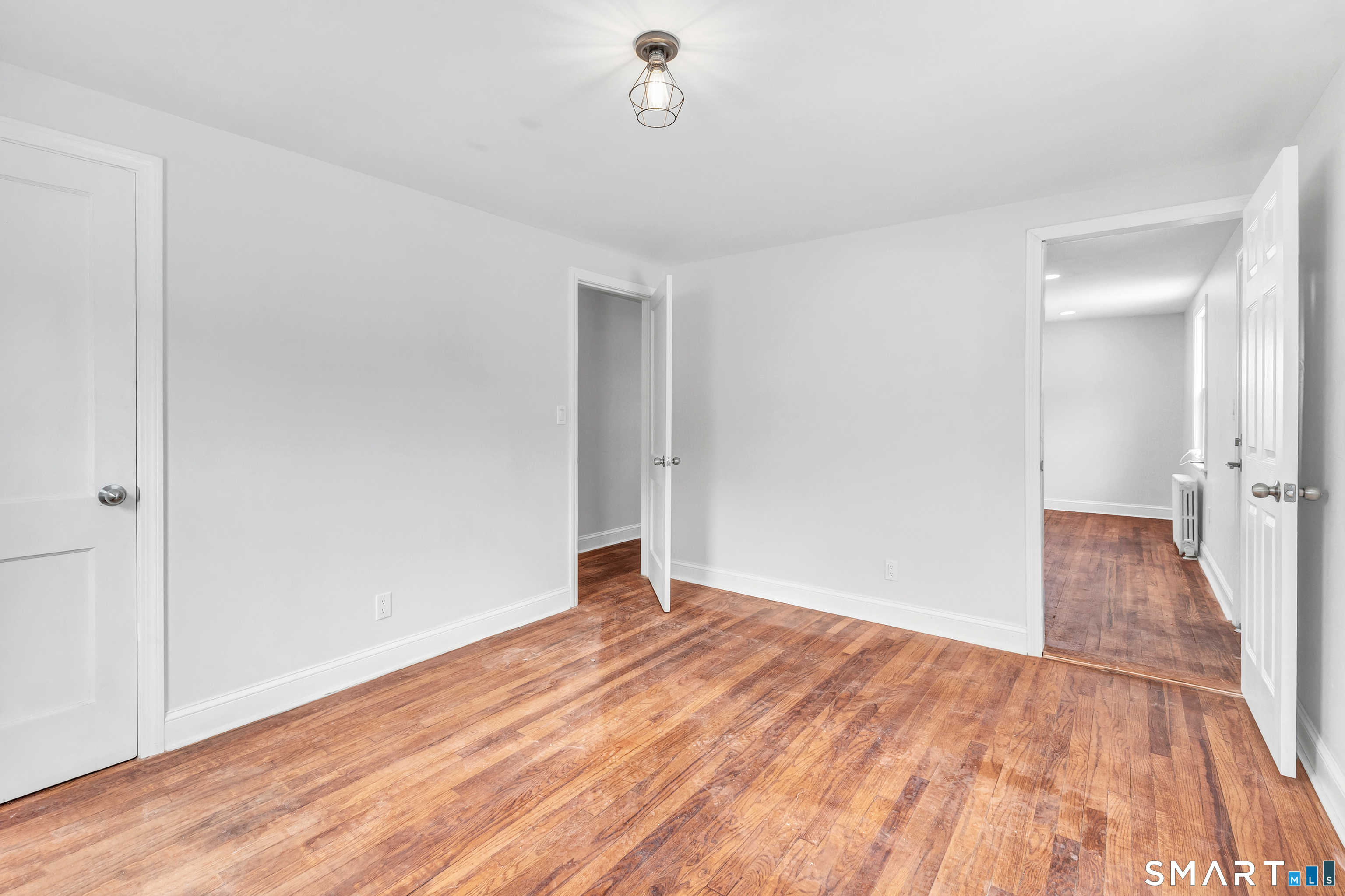 8 River Road East Haven CT 06512