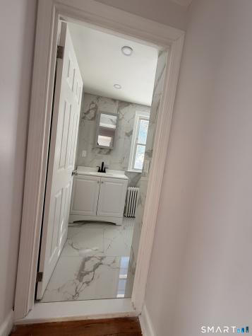 8 River Road East Haven CT 06512