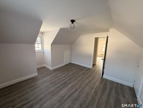 8 River Road East Haven CT 06512