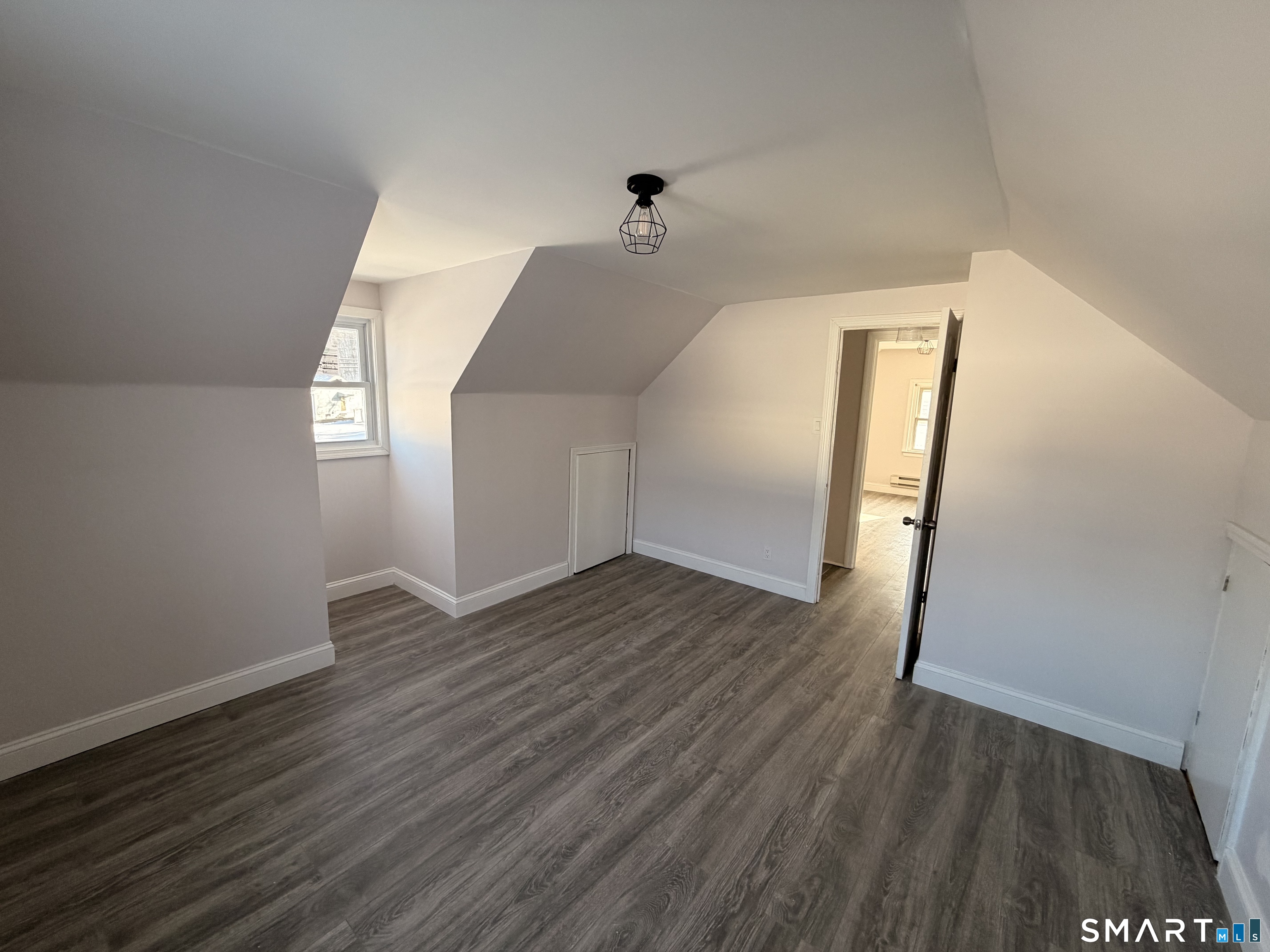 8 River Road East Haven CT 06512