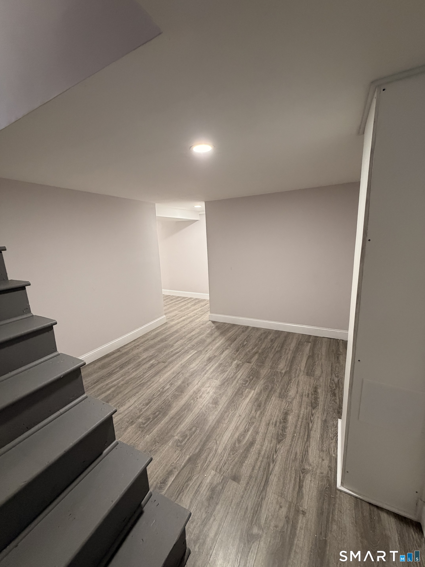 8 River Road East Haven CT 06512