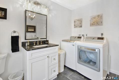 17 College Street Old Saybrook CT 06475