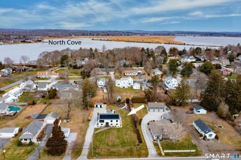 17 College Street Old Saybrook CT 06475