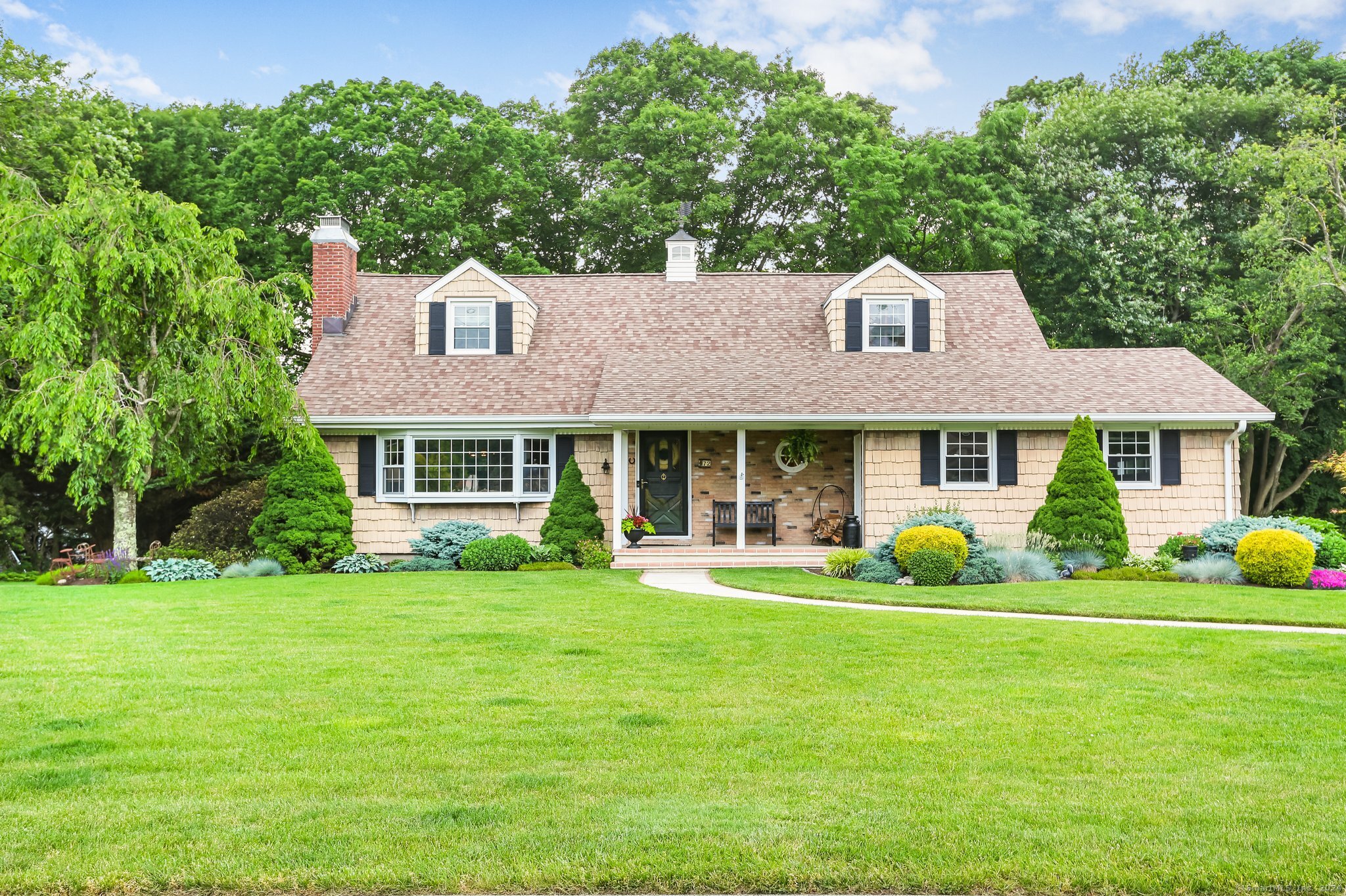 72 Elliott Road Trumbull CT 06611