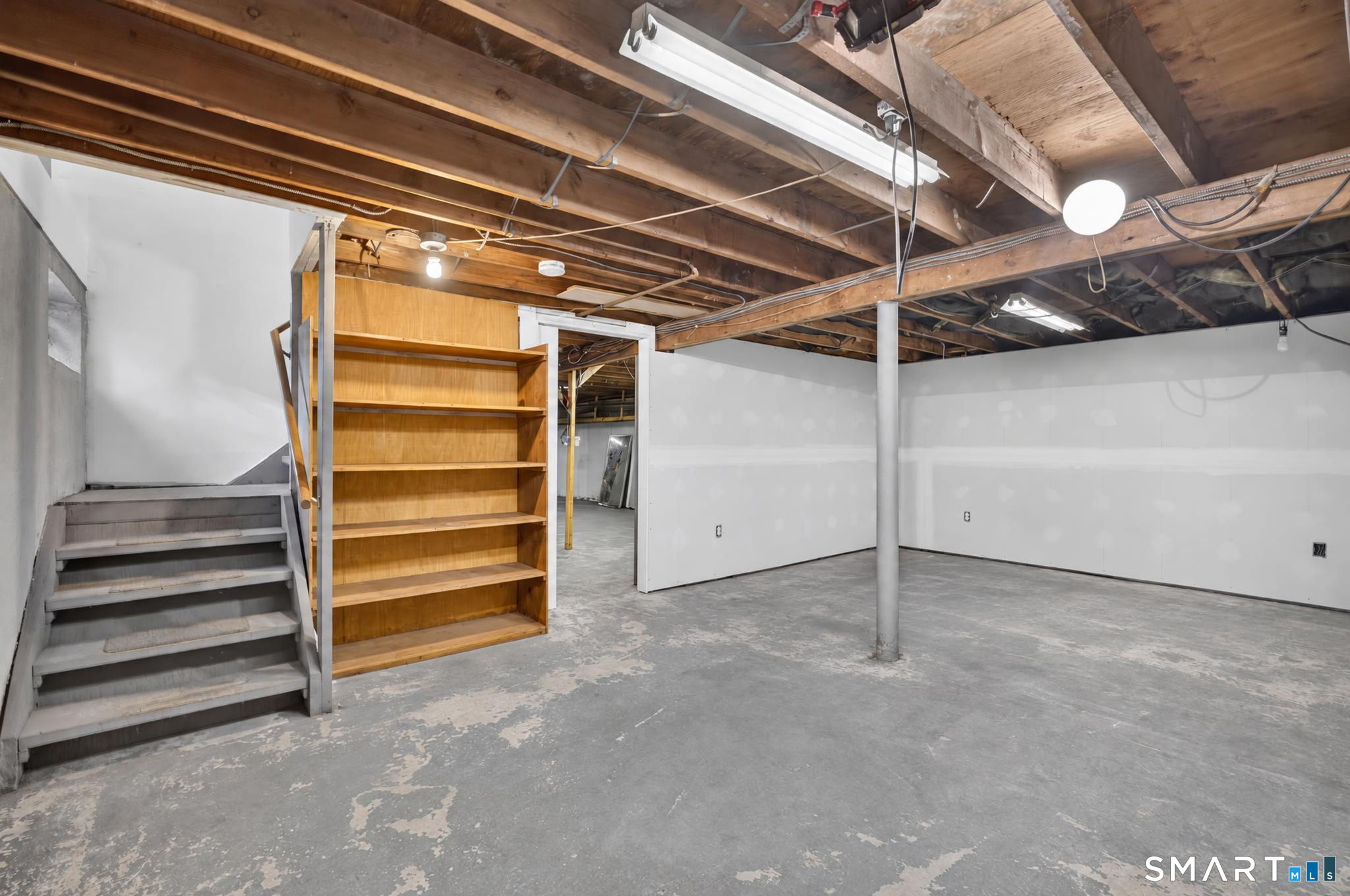 779 Middletown Avenue North Haven CT 06473