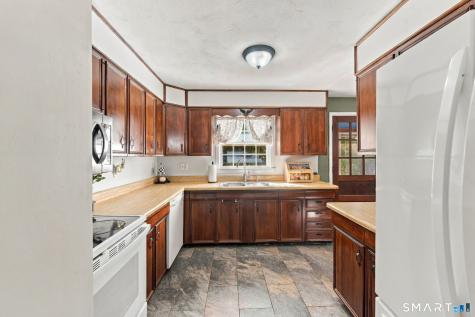 7 Sessions Drive Plainfield CT 06332