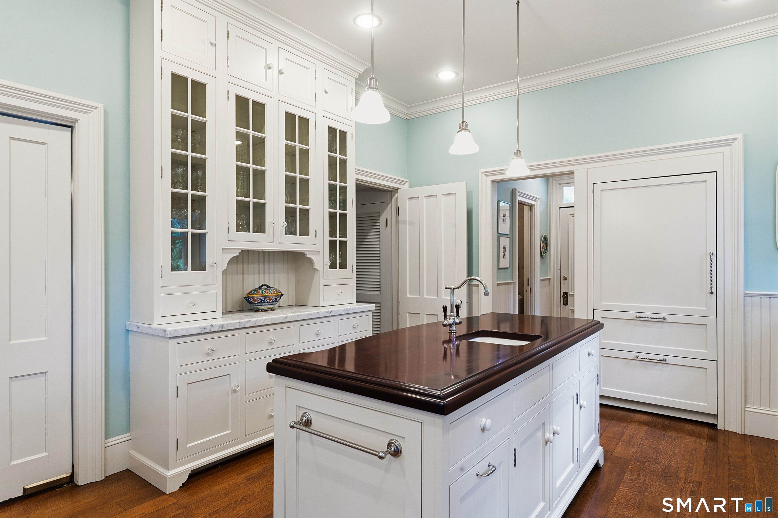 26 Spruce Street Fairfield CT 06890