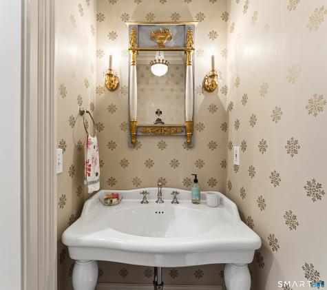 26 Spruce Street Fairfield CT 06890
