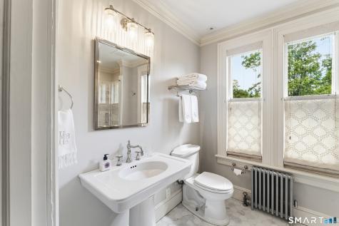 26 Spruce Street Fairfield CT 06890