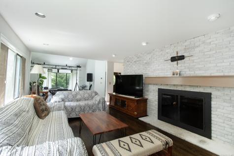 22 Ledgewood Road Redding CT 06896