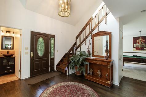 22 Ledgewood Road Redding CT 06896