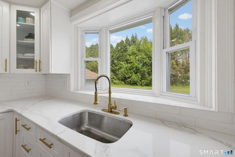 140 Chapel Road South Windsor CT 06074