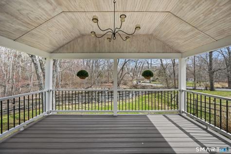 4 Kettle Creek Road Weston CT 06883