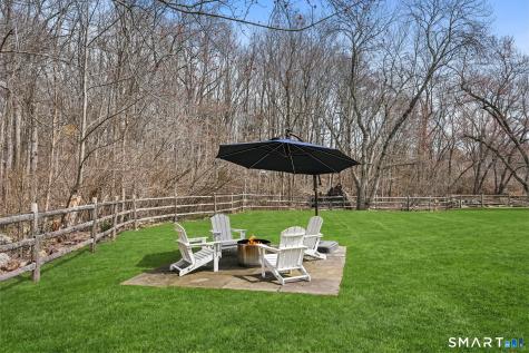 4 Kettle Creek Road Weston CT 06883