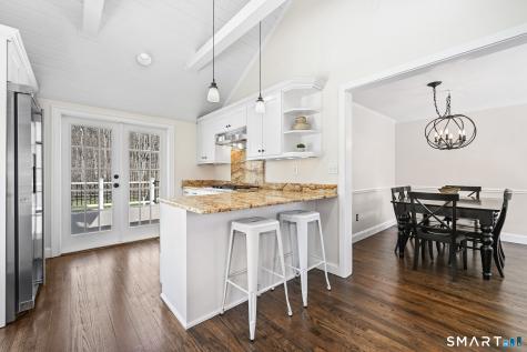 4 Kettle Creek Road Weston CT 06883