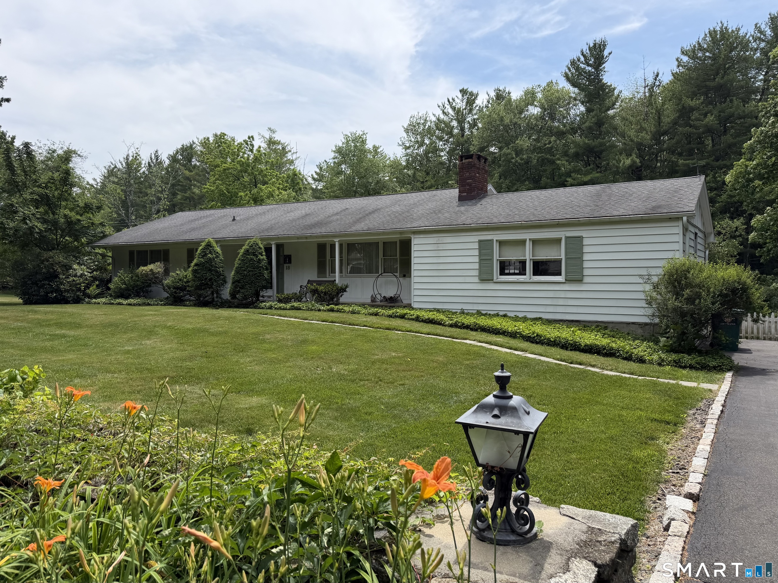 18 Great Hill Road Newtown CT 06470