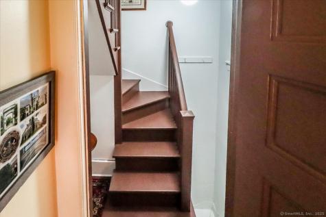 63 Main Street Newtown CT 06470