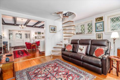 63 Main Street Newtown CT 06470
