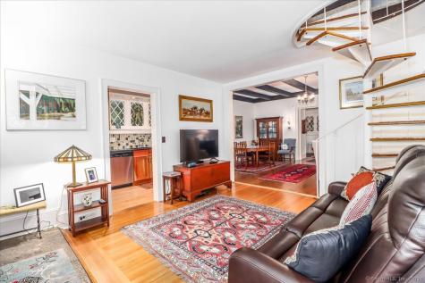 63 Main Street Newtown CT 06470