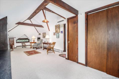 63 Main Street Newtown CT 06470