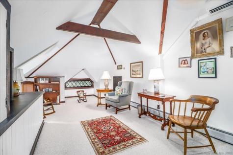 63 Main Street Newtown CT 06470