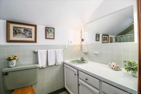 63 Main Street Newtown CT 06470