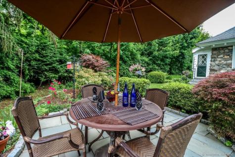 63 Main Street Newtown CT 06470