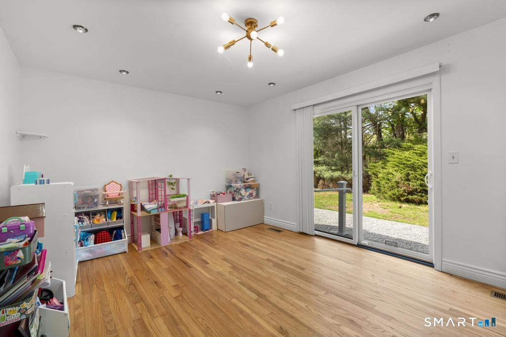 45 Ansonia Road Woodbridge CT 06525