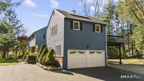 45 Ansonia Road Woodbridge CT 06525