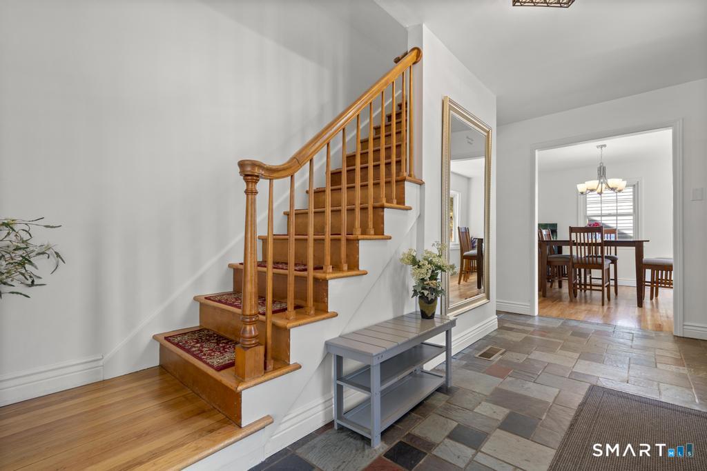 45 Ansonia Road Woodbridge CT 06525