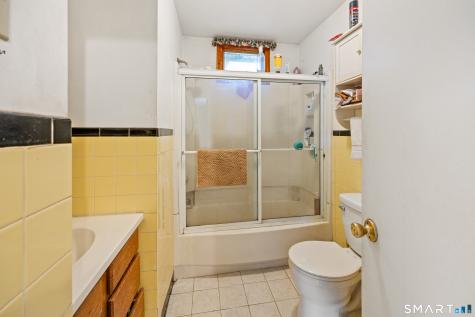 477 Hunting Hill Avenue Middletown CT 06457