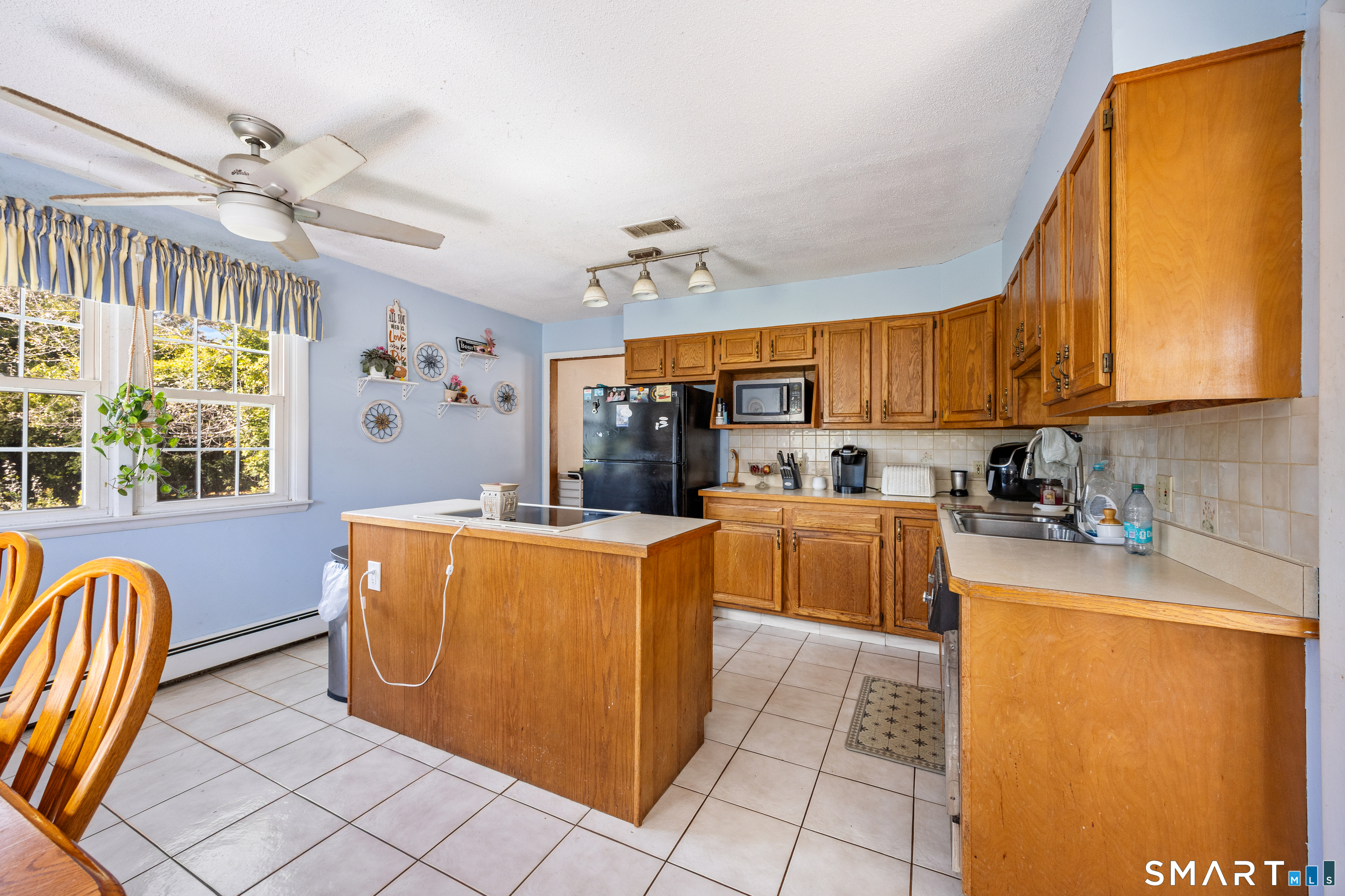 477 Hunting Hill Avenue Middletown CT 06457