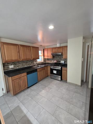 174 Light Street Stratford CT 06614