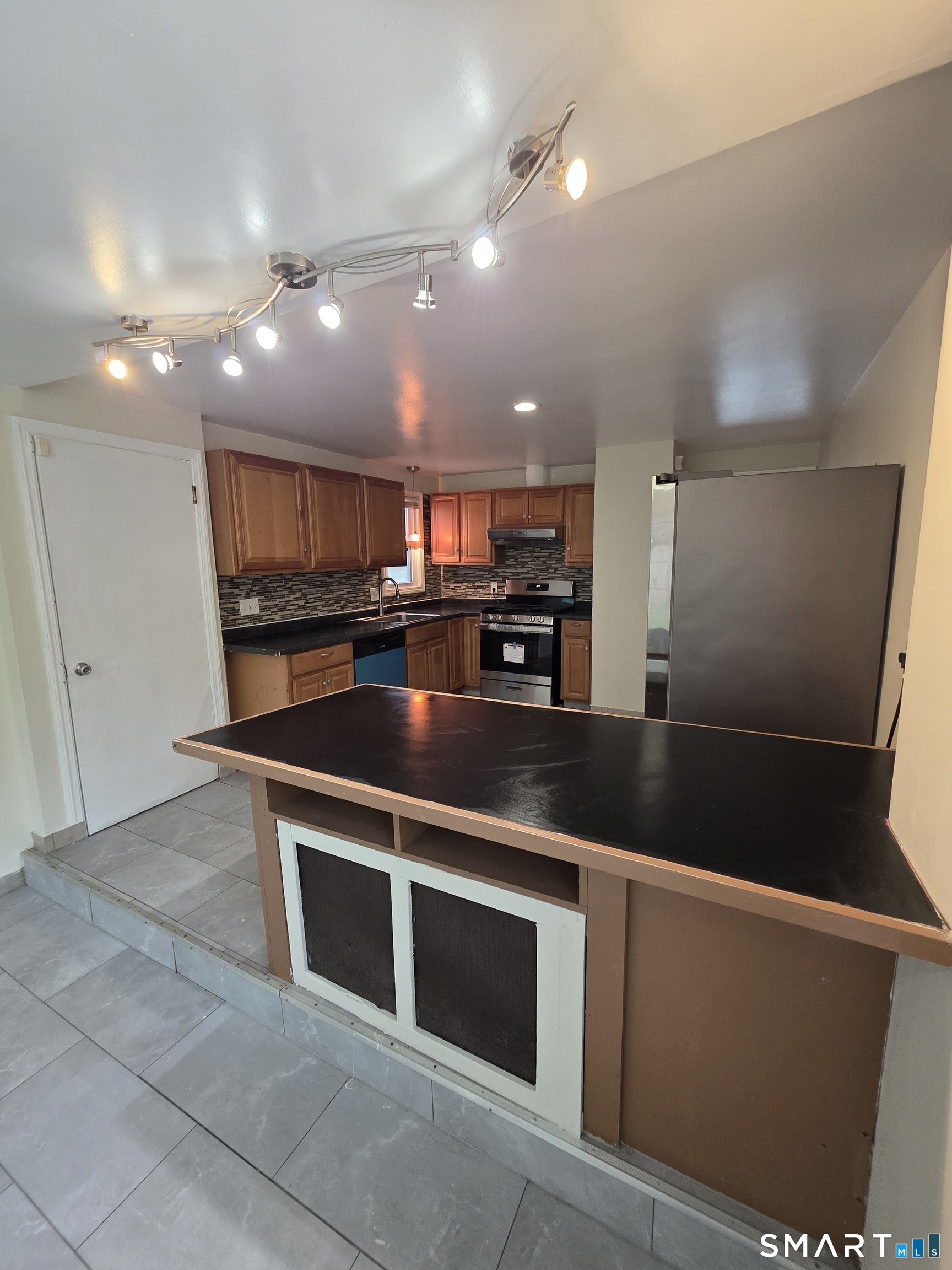 174 Light Street Stratford CT 06614