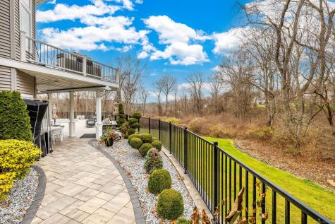 163 Speno Ridge Rocky Hill CT 06067