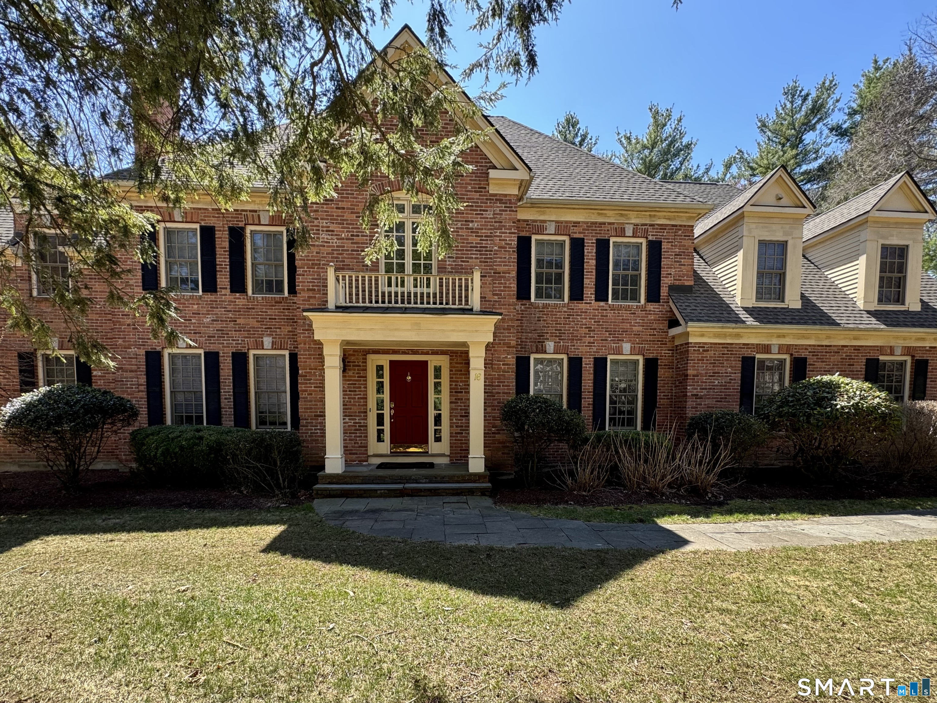 16 Brownstone Turn Simsbury CT 06089