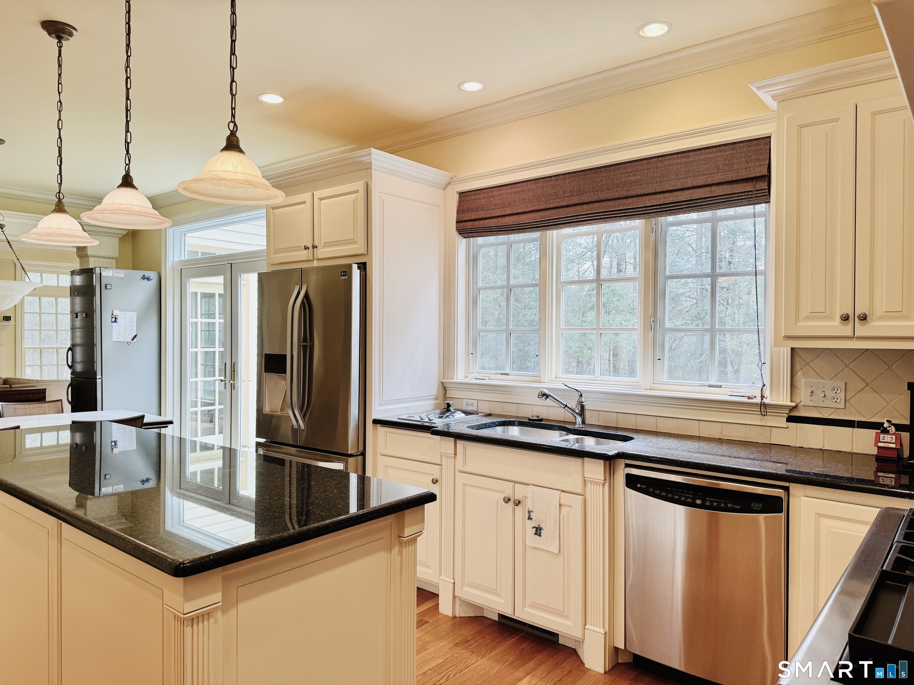16 Brownstone Turn Simsbury CT 06089