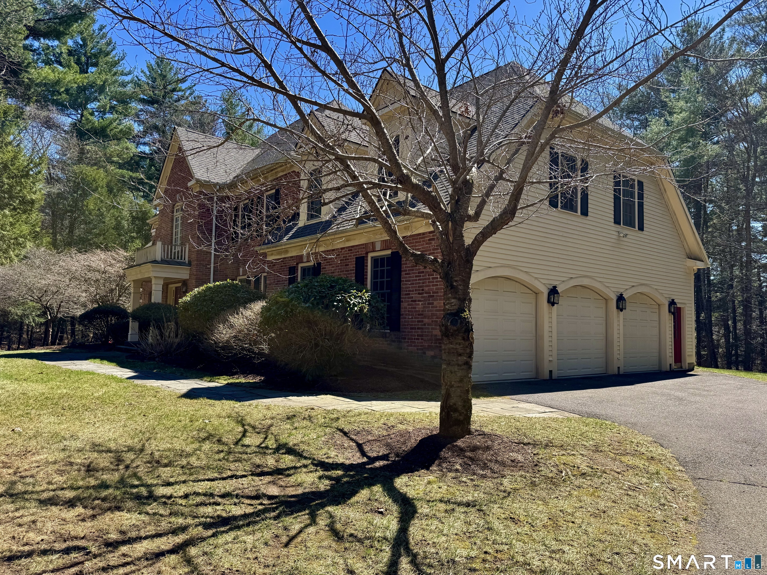 16 Brownstone Turn Simsbury CT 06089