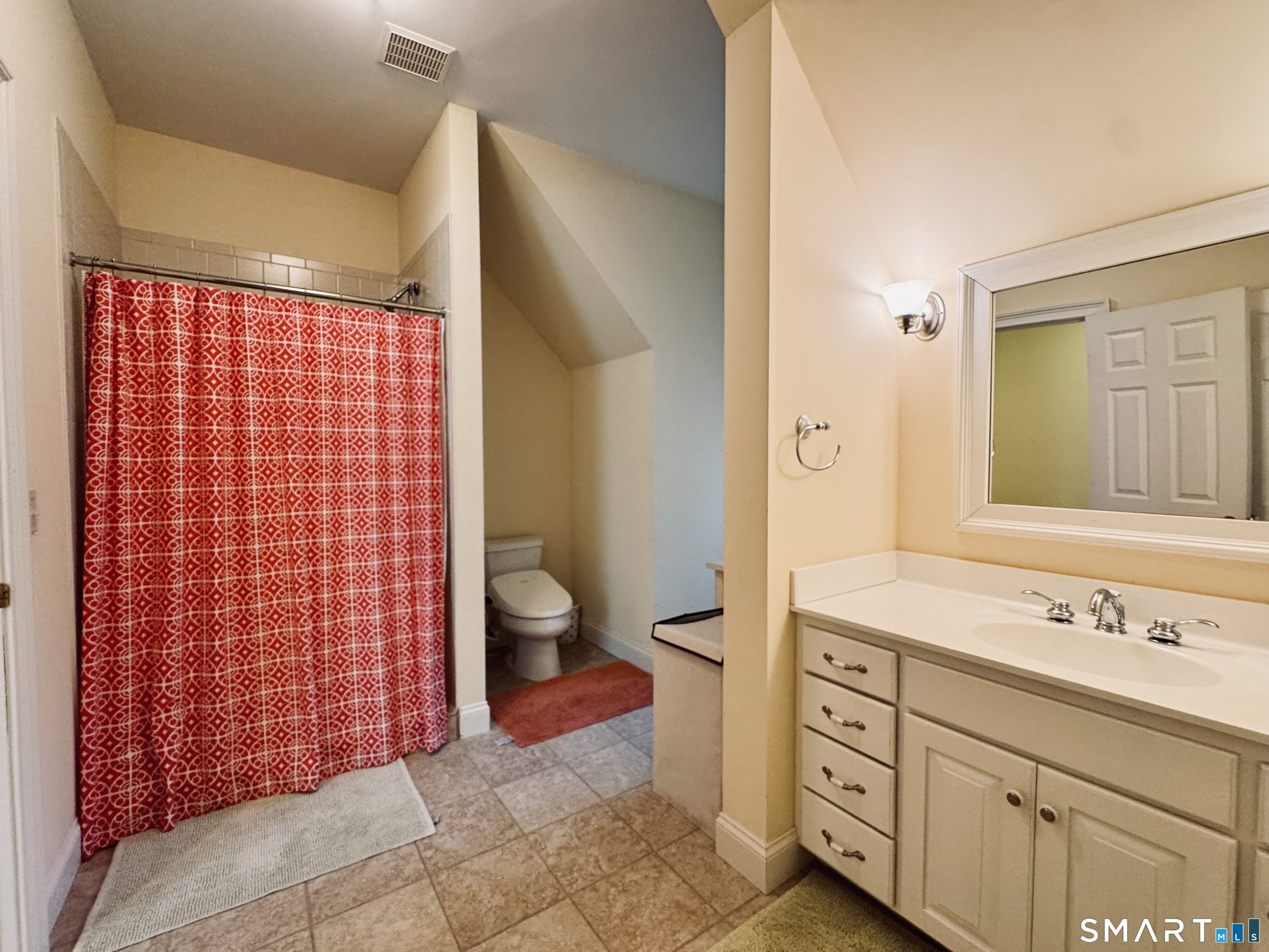16 Brownstone Turn Simsbury CT 06089