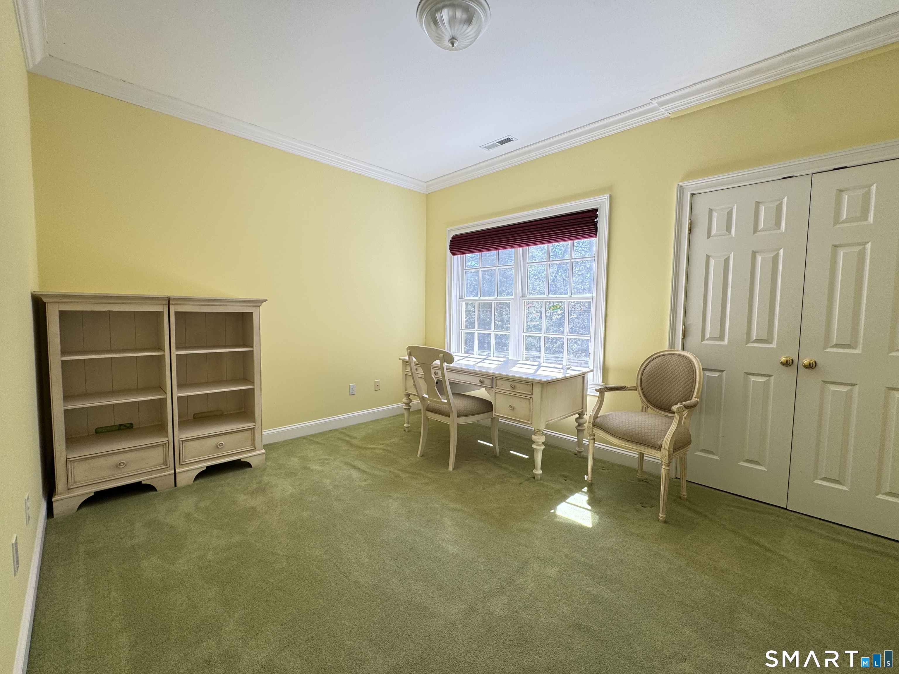 16 Brownstone Turn Simsbury CT 06089