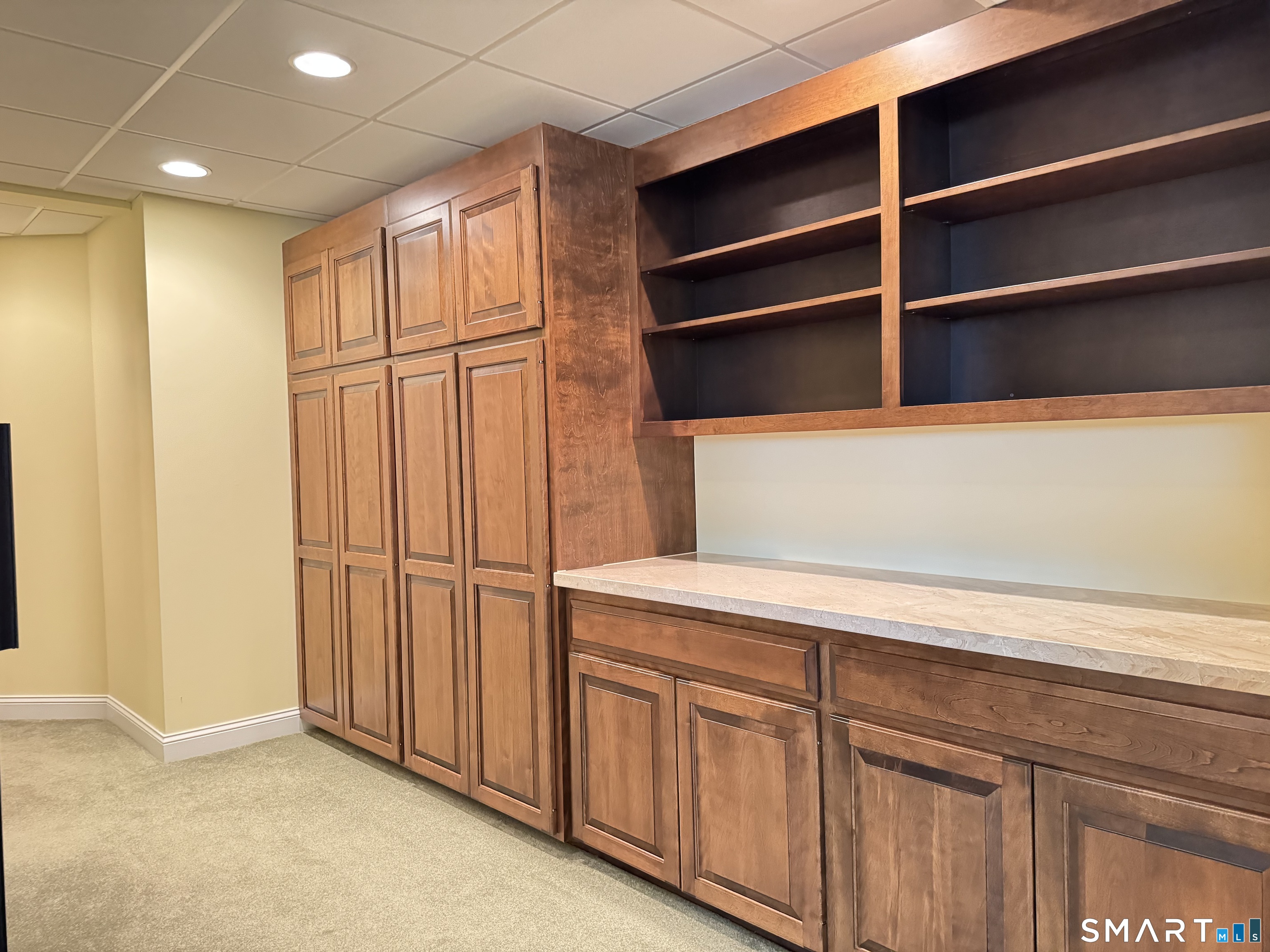16 Brownstone Turn Simsbury CT 06089
