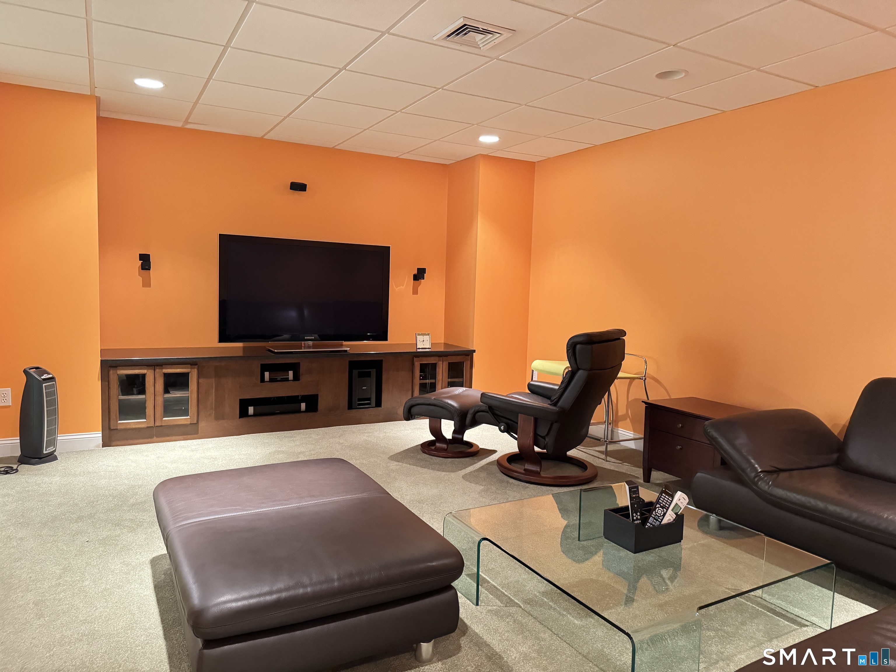 16 Brownstone Turn Simsbury CT 06089