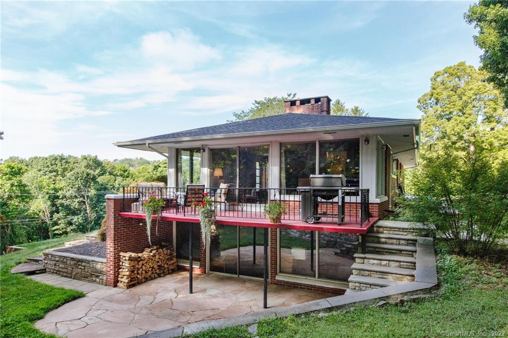 165 Ball Pond Road New Fairfield CT 06812