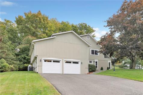 28 Brighton Road Naugatuck CT 06770