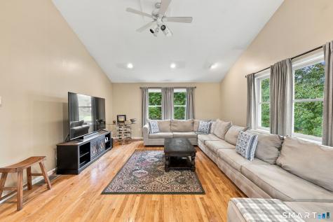 4 Quail Run Drive Danbury CT 06811