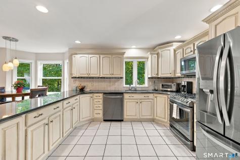 4 Quail Run Drive Danbury CT 06811