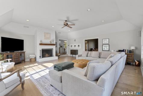 28 Rodeo Drive Monroe CT 06468