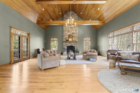 28 Rodeo Drive Monroe CT 06468