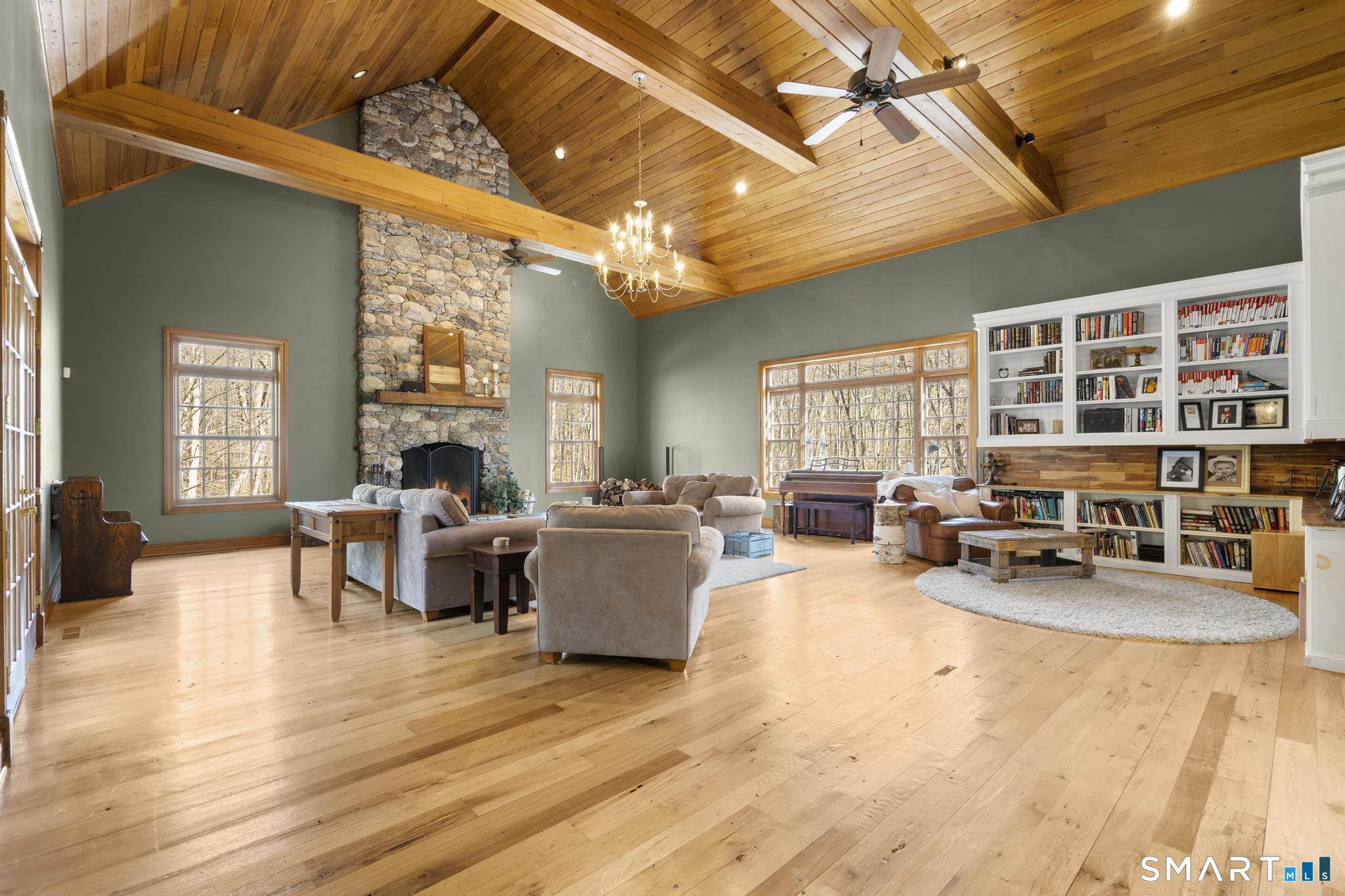 28 Rodeo Drive Monroe CT 06468